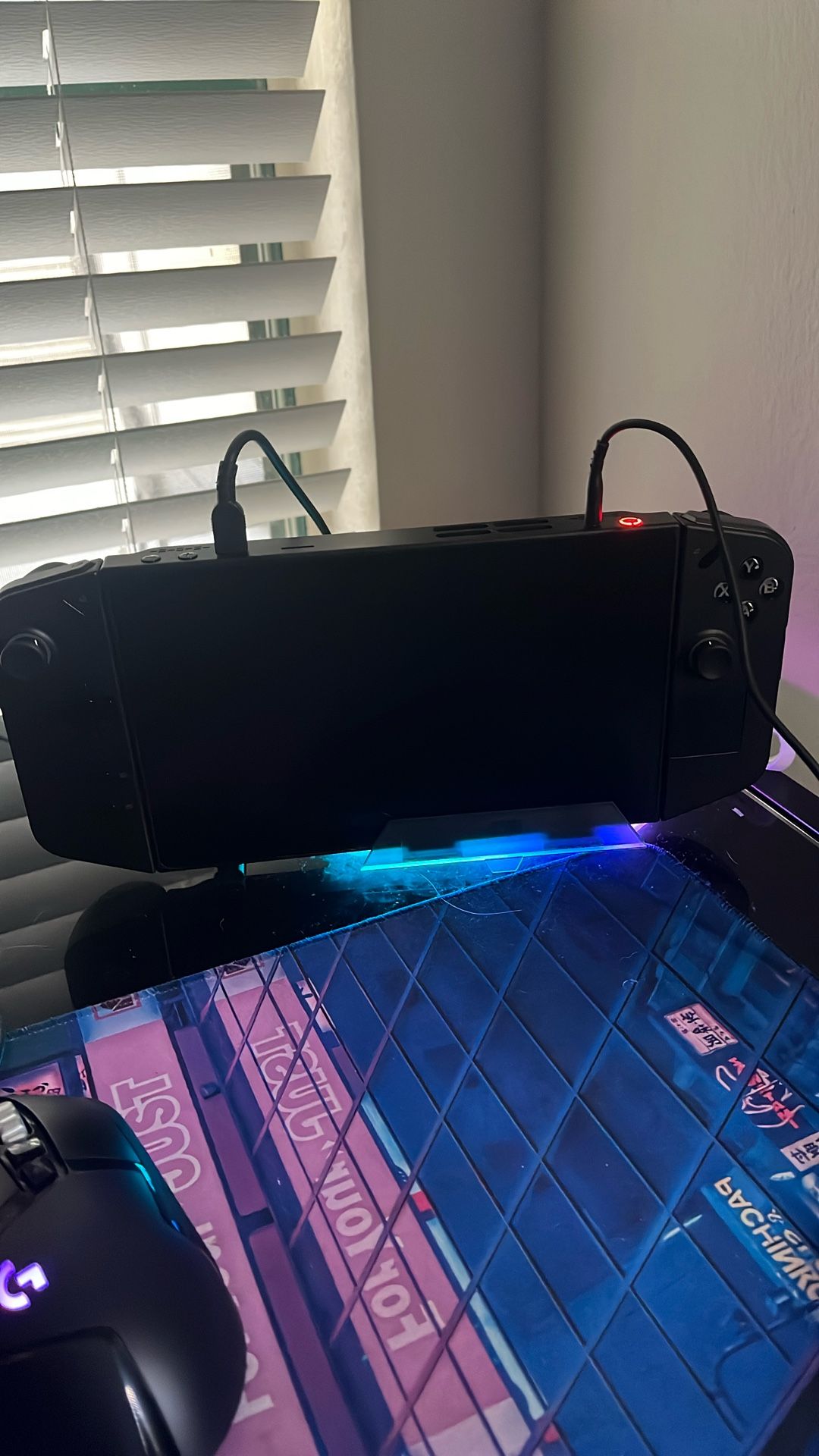 Lenovo Legion go UPGRADED 2 TB Z1 Extreme With RGB Docking Station