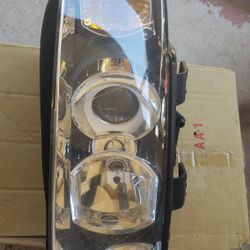 02=05 Audi A4, B6 ,sedán Headlights.