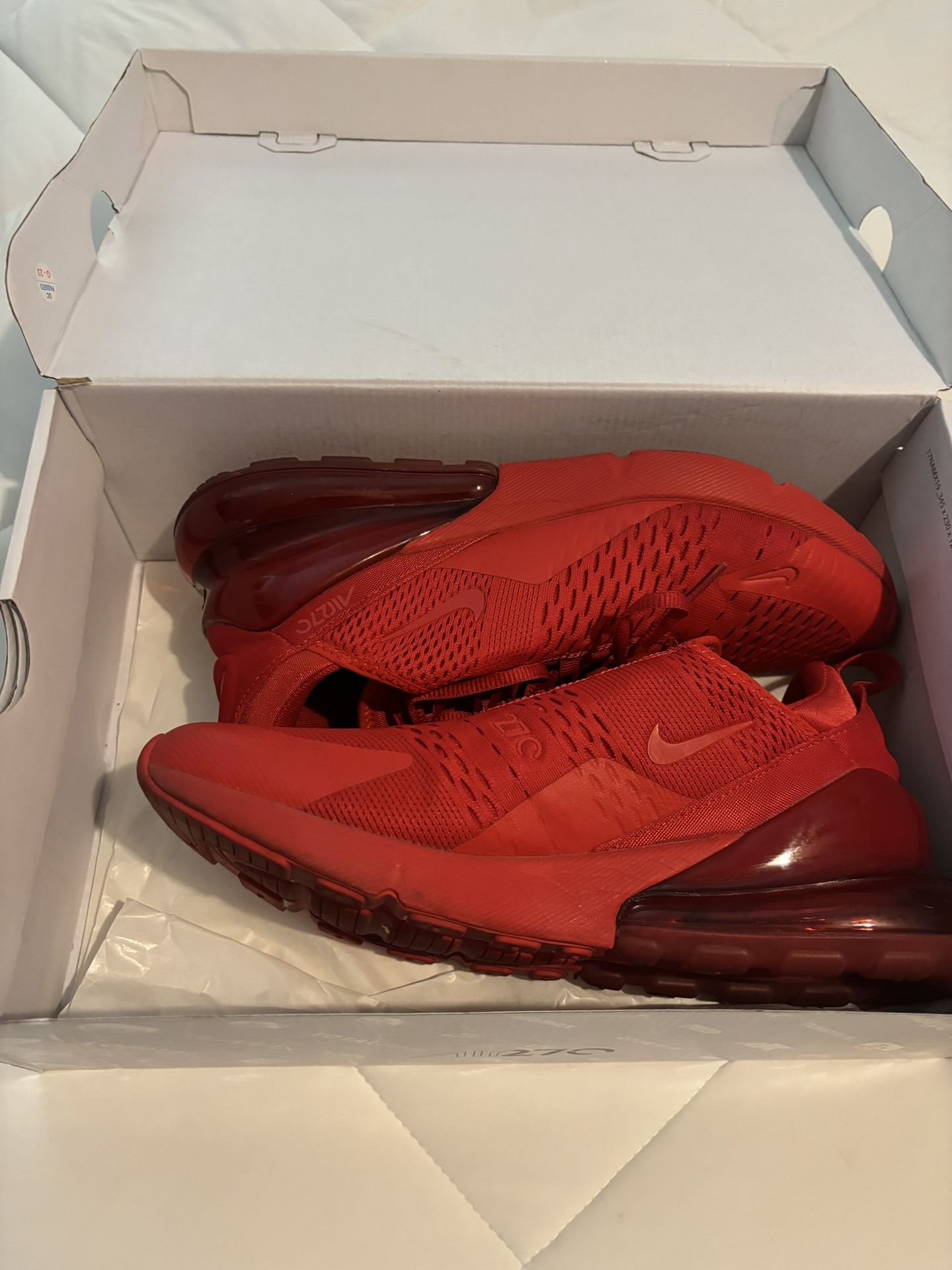 Nike Air Max 270