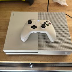Xbox One S 