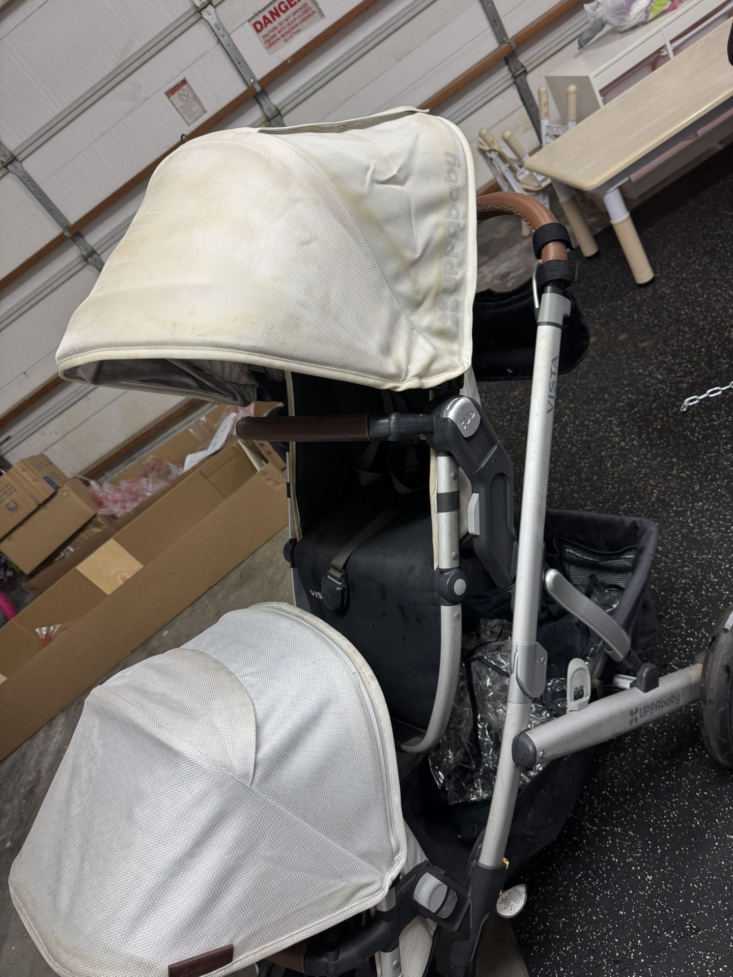 UPPAbaby double Stroller With Bassinet And Accessories