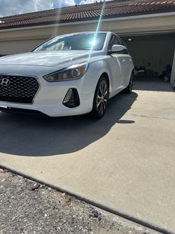 Hyundai Elantra GT 2018