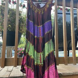Colorful tiedyed dress fits up to xxl