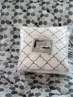Decorative pillows
