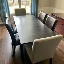 Dining Room Table With (6) Chairs