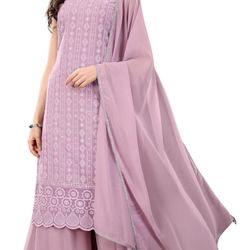 Women’s Embroidered kurta With Matching Dupatta