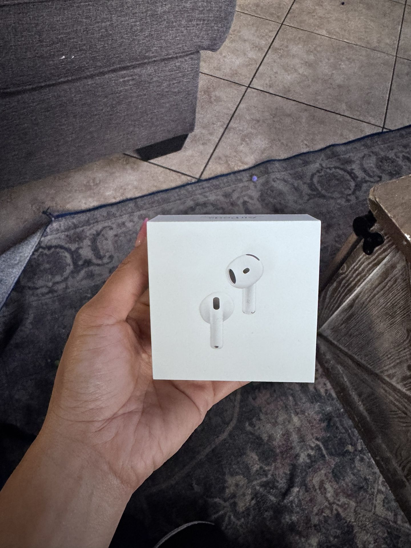 AirPods 4 With ANC