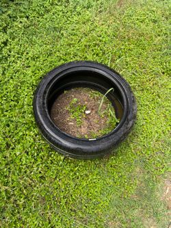 Tire 19  245/40