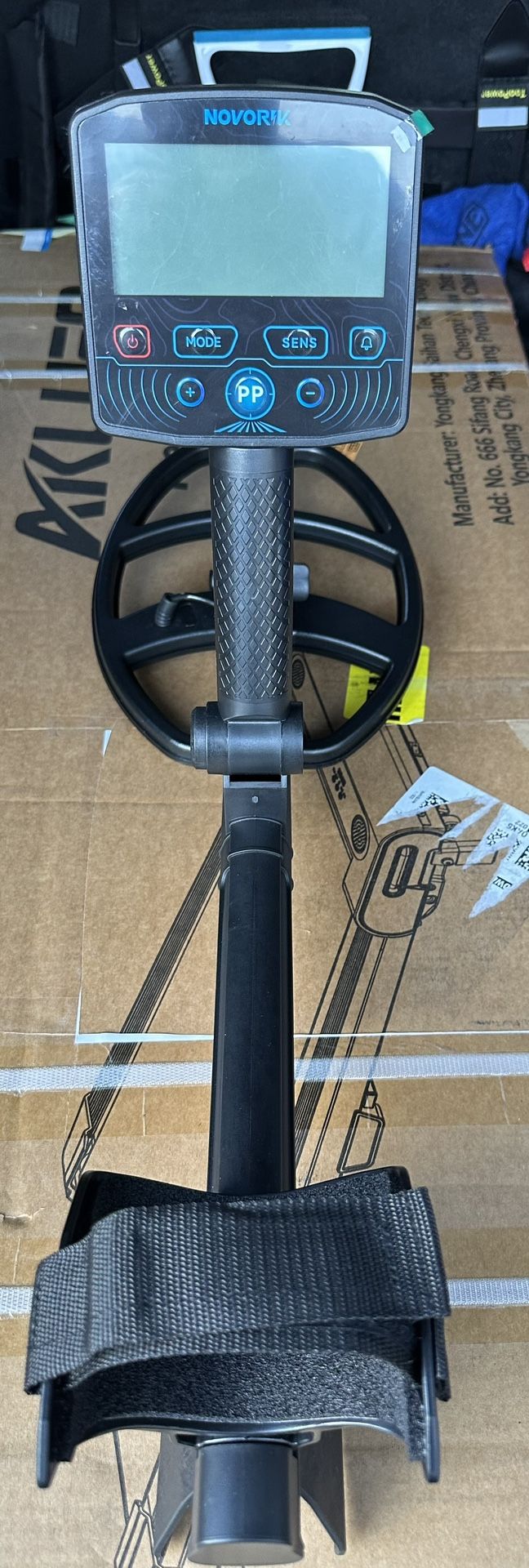NOVORIK Professional Metal Detector