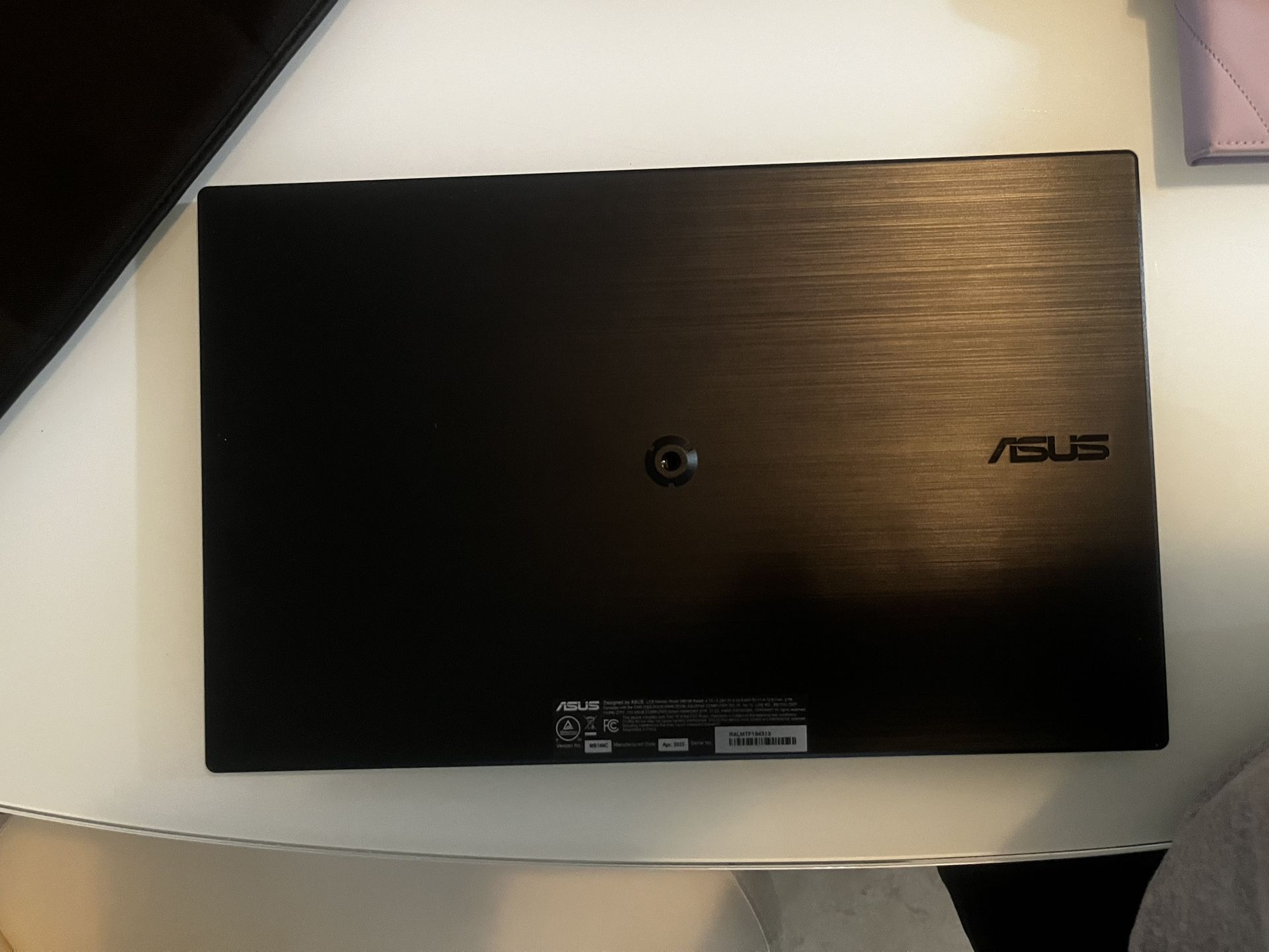 ASUS Zenscreen