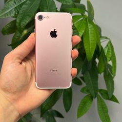 iPhone 7 - AT&T/Cricket - 128 GB 