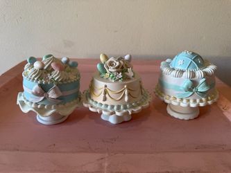 EASTER CAKE STANDS X3