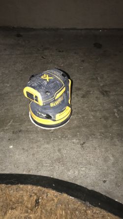 Dewalt Palm sander