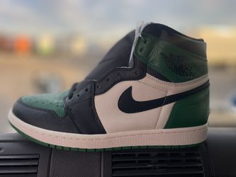 Air Jordan 1s 