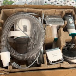 Pet Grooming Kit & Vacuum Suction with 5 Professional