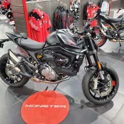 2023 Ducati Monster 937+
