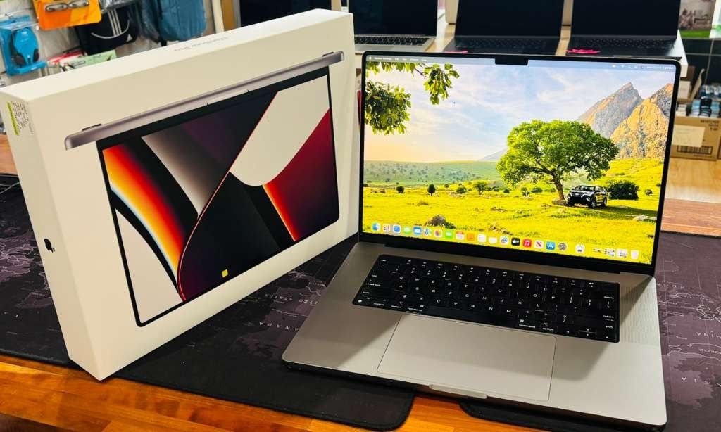 Apple MacBook Pro 💻 16” M1 PRO 16GB RAM 1TB SSD Fully Functional