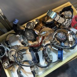 Watch Clearance at University Mall (Tampa)