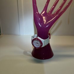 Casio  Women' Watch  White & Pink  The battery works