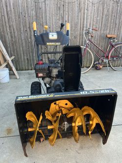 Snow Blower By Yard Machines 28 Inch