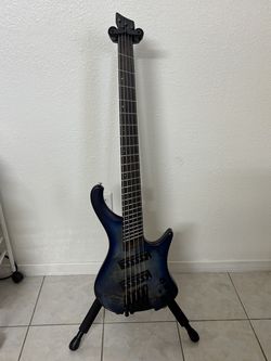 Ibanez EHB1505MS headless bass
