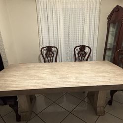 Dining  table