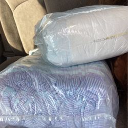 Diapers available in all sizes and measurements of different brands