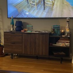 Izquierdo TV Stand for TVs up to 46in