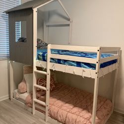 Twin Wood Bunk Beds 
