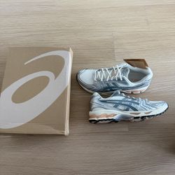 ASICS Gel Kayano 14 Size 13