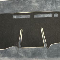 Black Toyota Rav 4 Dash Mat  