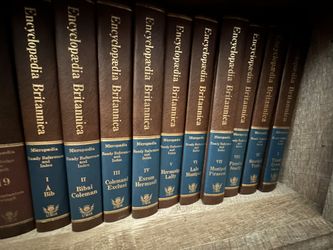 1984 BRITANNICA 30 volume set 1 - 19 Knowledge in Depth plus index