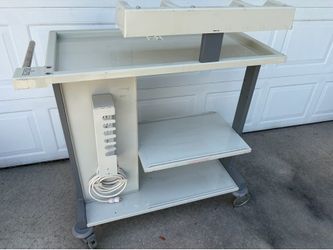 Cart storage workbench