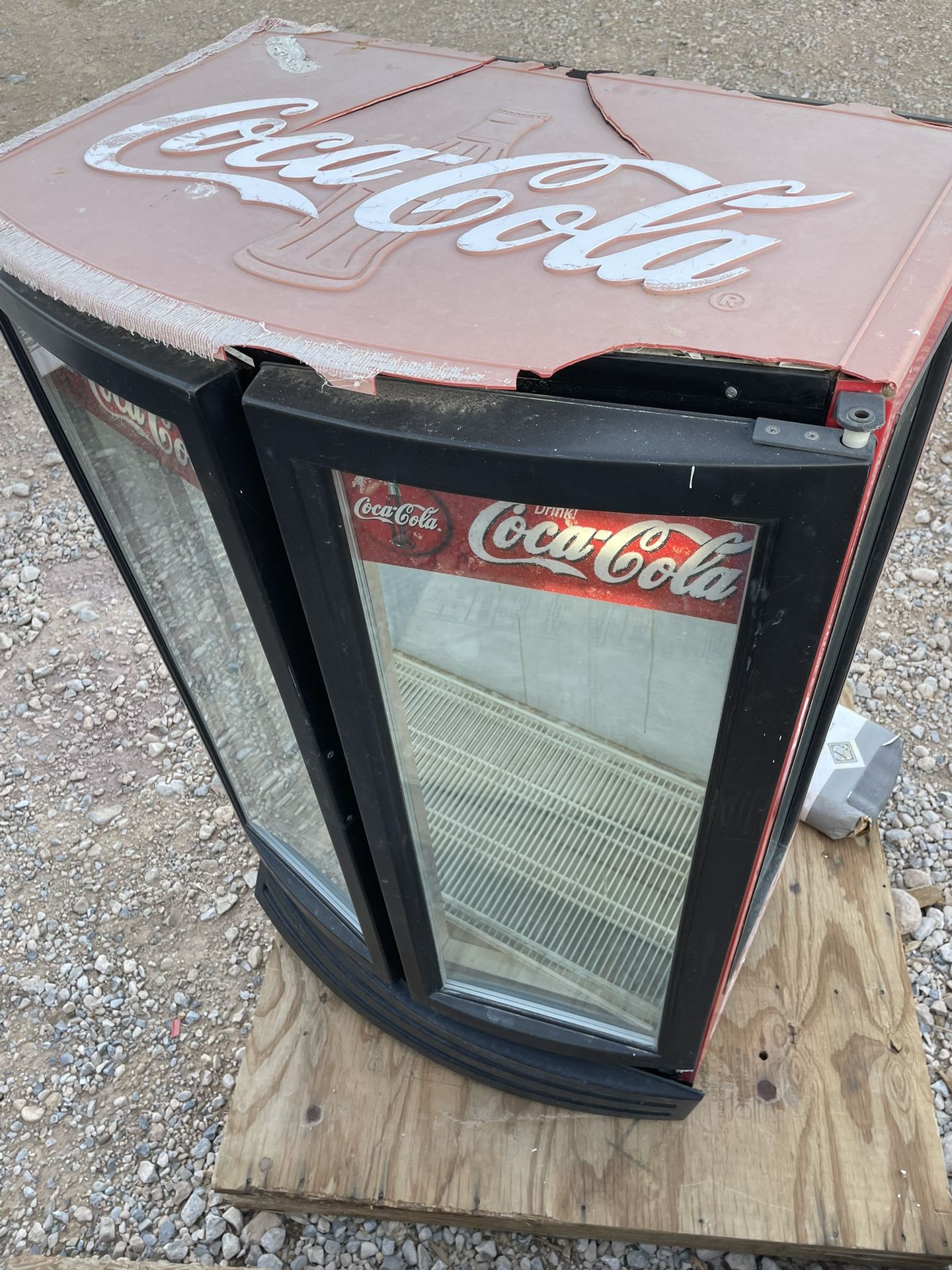 CocaCola Fridge for Sale in Las Vegas, NV OfferUp