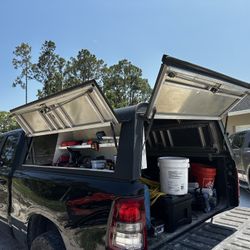 5.6 Truck Camper 