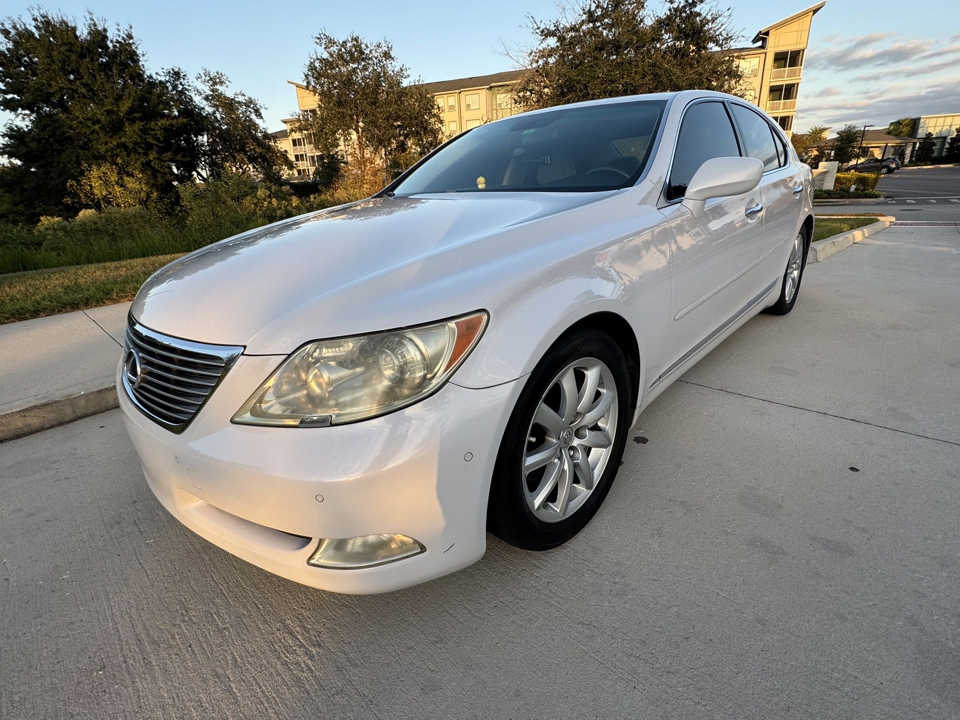 2008 Lexus LS 460