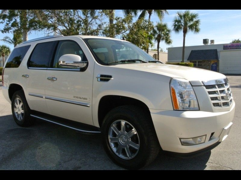 Escalade Diamond White Tricoat