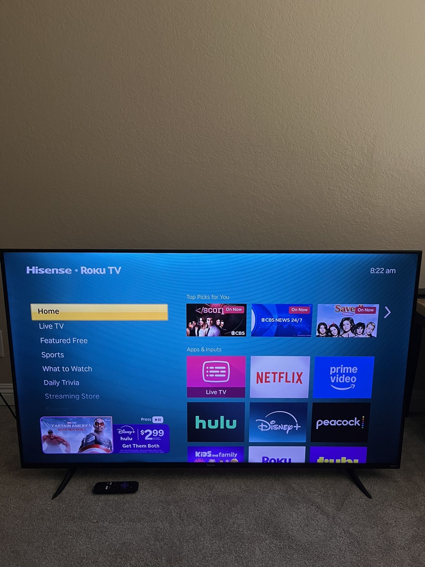 58” Hisense Roku TV + Remote *Read description