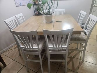Dining table set with 8 chairs