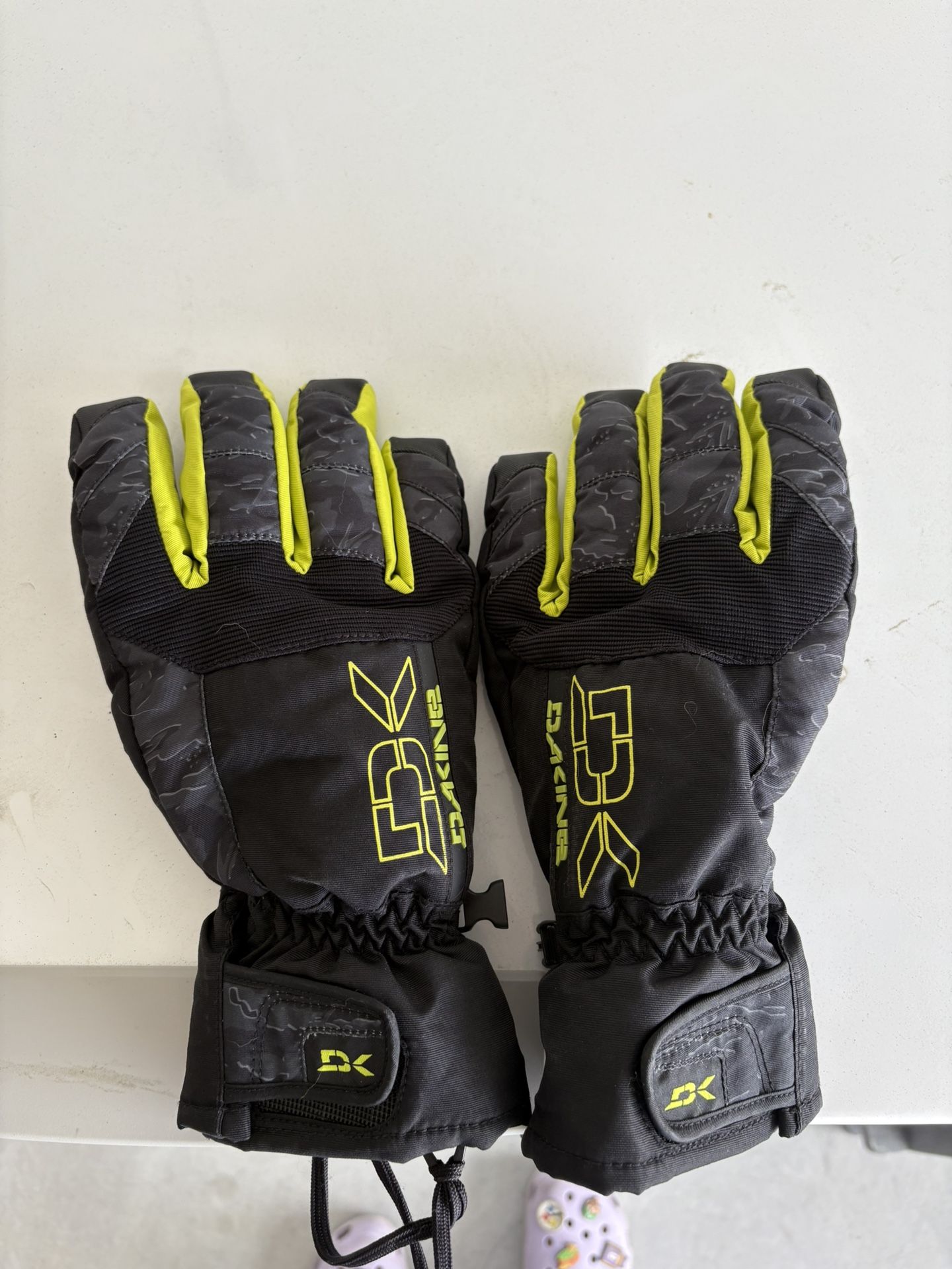 Dakine Snowboarding Gloves