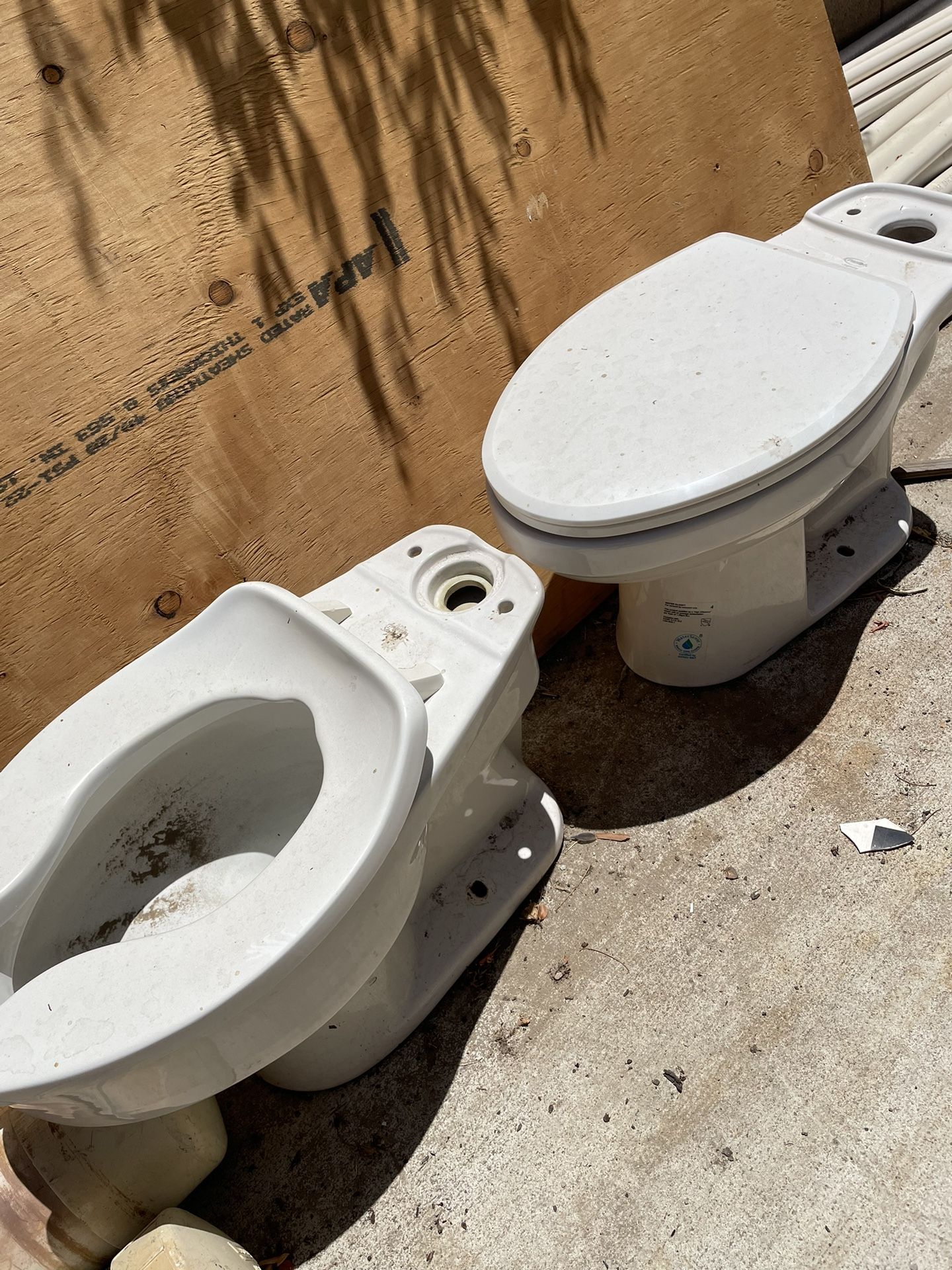 Toilets $35 For All 3