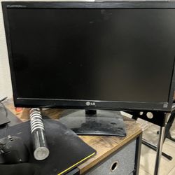 21.5” Diag LG PC Monitor