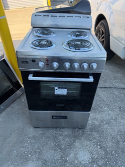 24 wide  Avanti Compact Electric Range Stove