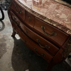 Antique Furniture 