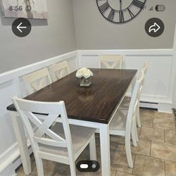 Wood Cream/Espresso 7

Piece Dining Set