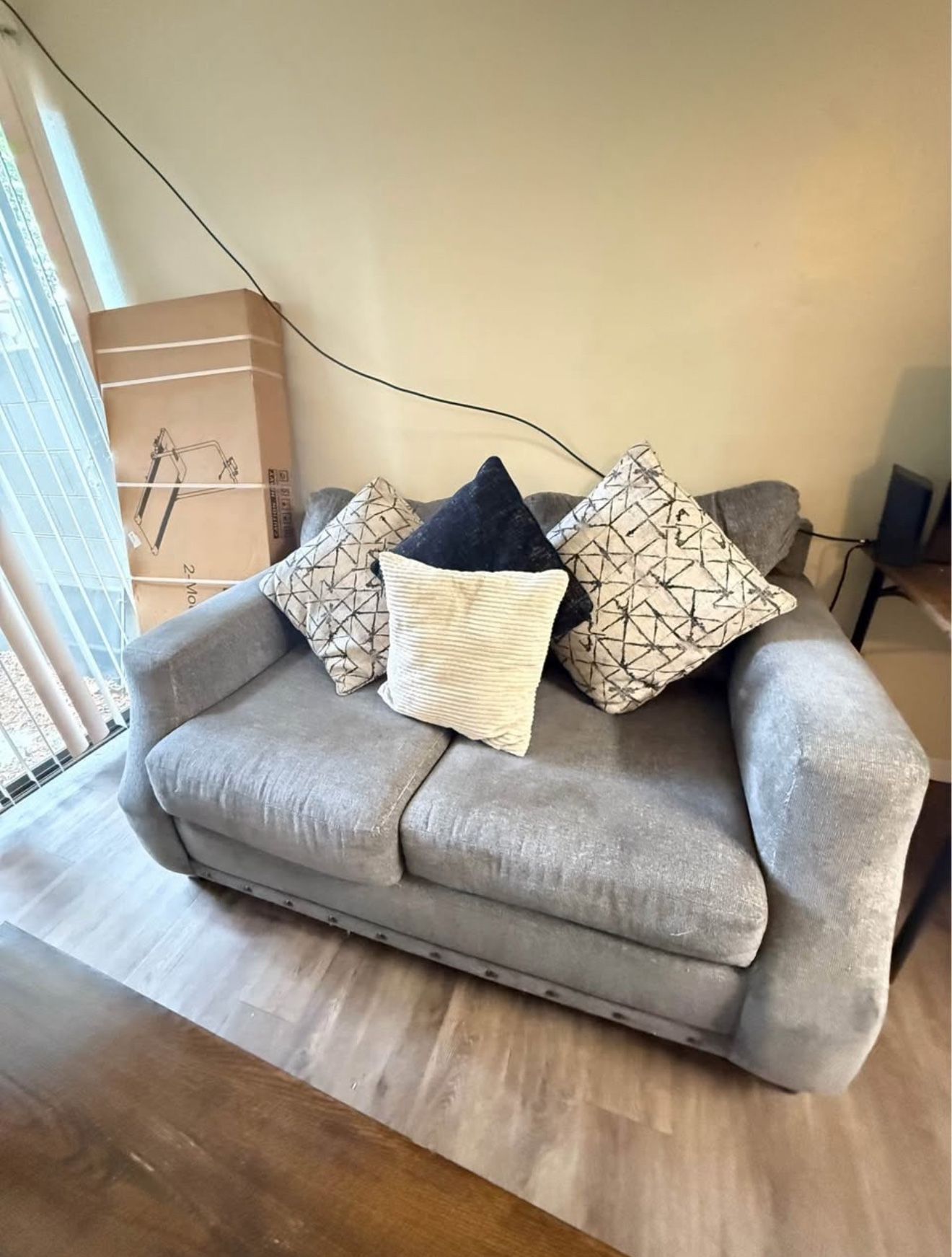 Couches (2)