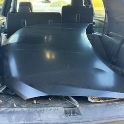 2023 Chevrolet Traverse Hood