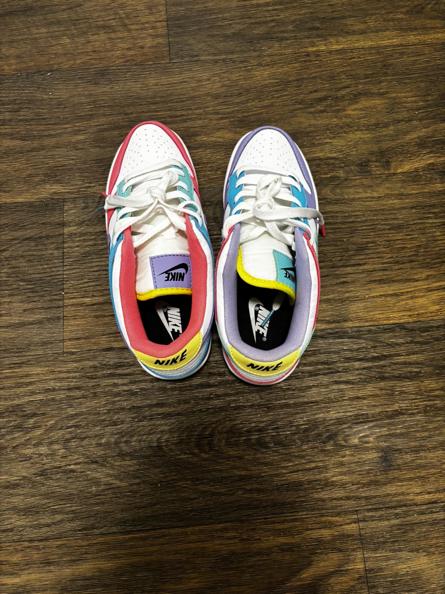 Nike Dunk Low SE “Easter Candy