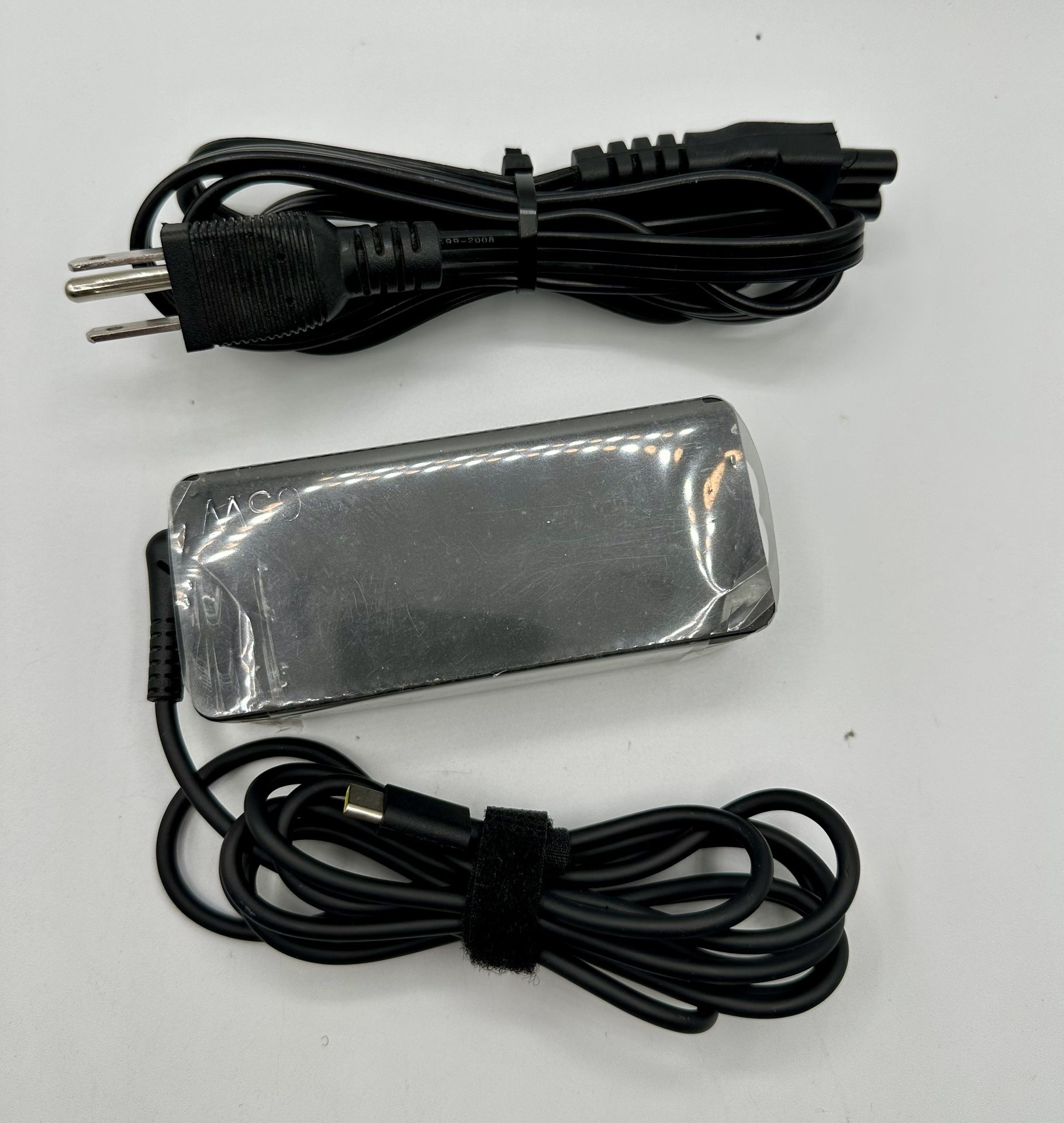 Genuine Lenovo 65W USB-C AC Adapter ADLX65YCC3A SA10M13950 20V 3.25A Power Charger