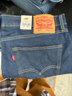 Levi’s 514 Straight Jeans 36x30 – Dark Blue (New with Tags)